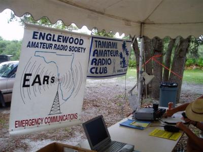 EARS/TARC Field Day 2004 - Photos by Dan Tomcik K4OU - Slide 1
