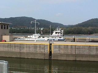 Lock and Dam Photos #9