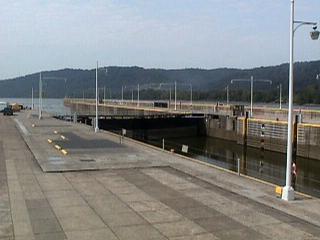 Lock and Dam Photos #26