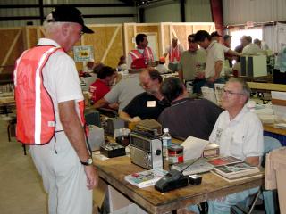 Charlotte County Hamfest 2002 Slide 64