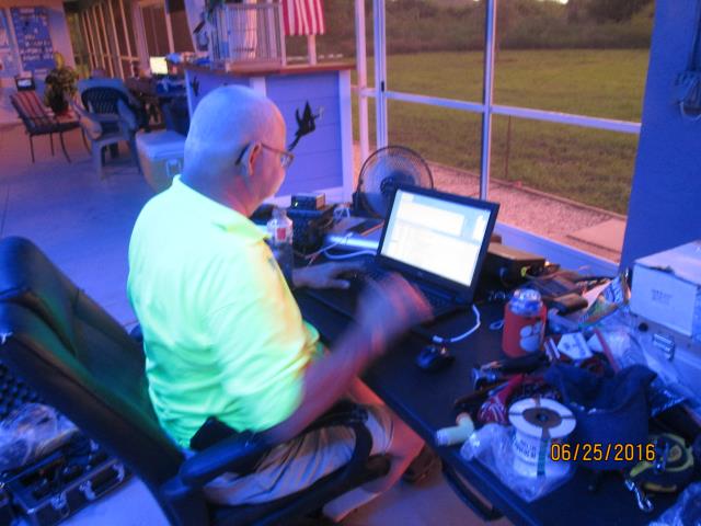 EARS Field Day 2016 <br> Photos by Vic K4VHX - Slide 21