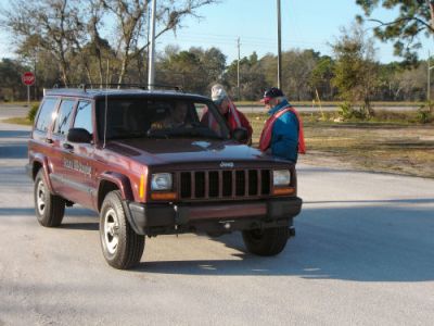 Charlotte County Tailgate-Fest <br> Photos by Dennis K4NF - Slide 12