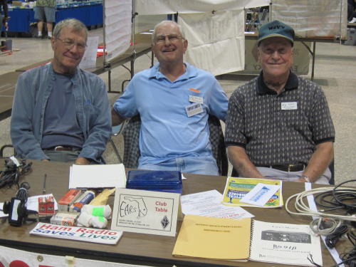 Ears Members at the 2012 Tampa Hamfest - Slide 1