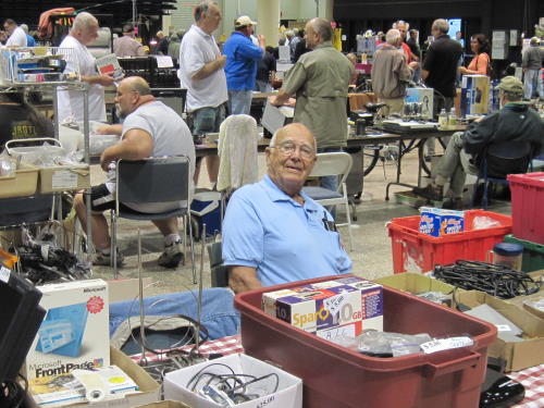 Ears Members at the 2012 Tampa Hamfest - Slide 8