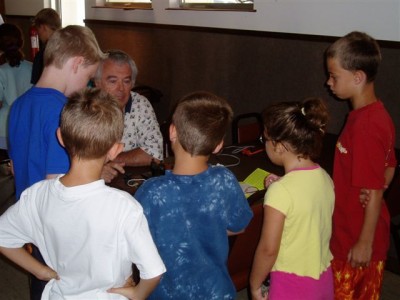 Ham Radio Demo for Summer Camp Kids at Tringali Center -  Photos by Martin W4MHH - Slide 13