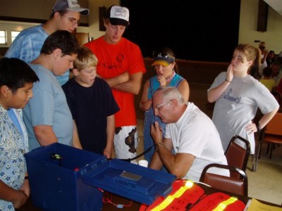 Ham Radio Demo for Summer Camp Kids at Tringali Center -  Photos by Martin W4MHH - Slide 19