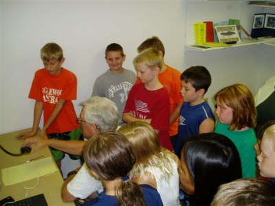Ham Radio Demo for Summer Camp Kids at Tringali Center -  Photos by Martin W4MHH - Slide 32