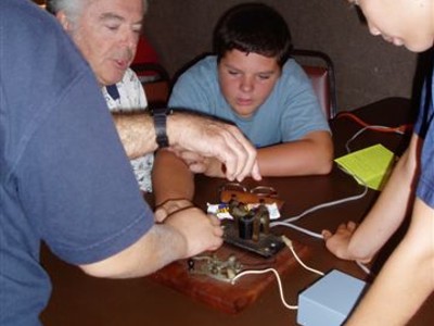 Ham Radio Demo for Summer Camp Kids at Tringali Center -  Photos by Martin W4MHH - Slide 52
