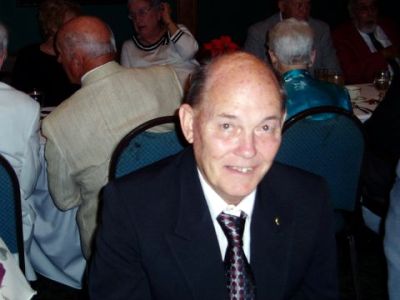 EARS Christmas Party - 2005 <br> Photos by Martin - N4FA - Slide 19