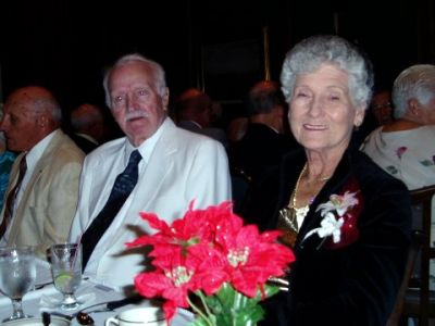 EARS Christmas Party - 2005 <br> Photos by Martin - N4FA - Slide 20