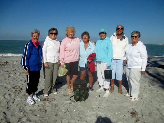 ESC Members Shelling on Palm Island - Feb 28 - 2014 - Slide 7