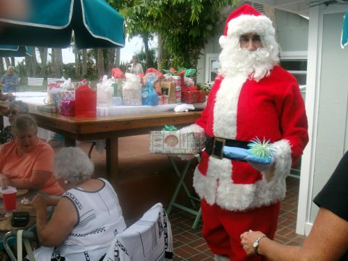 Christmas Luncheon Photos by Eunice Herr - Slide 29