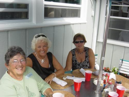 Christmas Luncheon Photos by  Sue Rundle - Slide 18