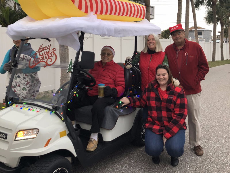 Christmas eve at Gulf to Bay 2022 - Slide 8