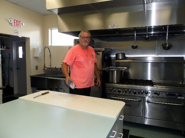 Gulf to Bay Easter Dinner 2018 - Slide 3