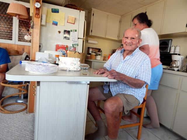 George Hommel's Birthday - 2015 <br> Photos by Kaye Burch - Slide 1