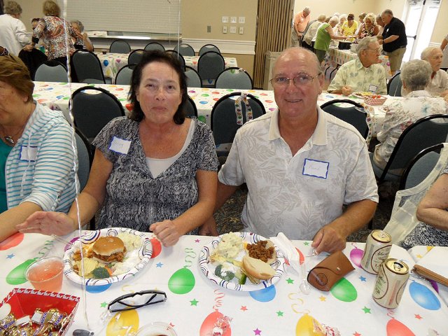 Les Downings 90th birthday Party - Slide 32