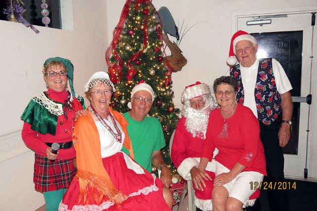 Christmas Eve 2014 <br> Photos by Nora Szabo - Slide 52