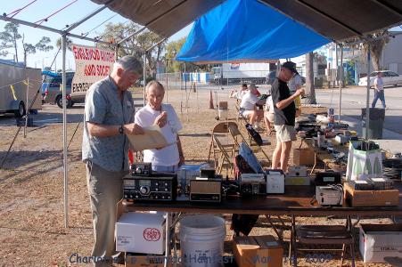 Charlotte County Hamfest - 2009 - Photos by Dennis - K4NF - Slide 4